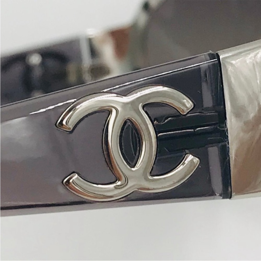 Authentic Chanel Sunglasses - Picture 5 of 15